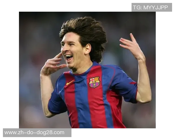 关注足球十几年的球星成长与变化：从青涩少年到足坛巨星的全程记录